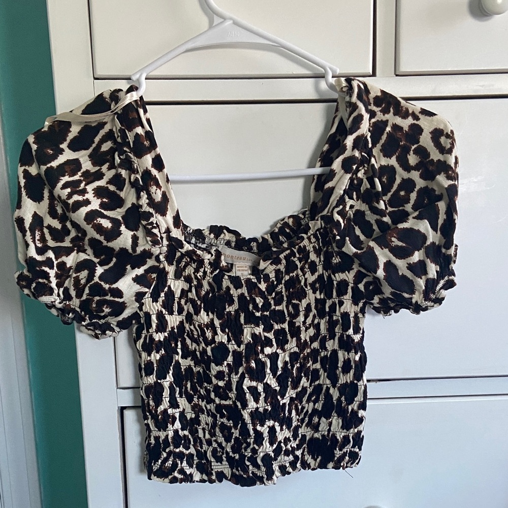 Leopard Print Puff Sleeve Smocked Top
